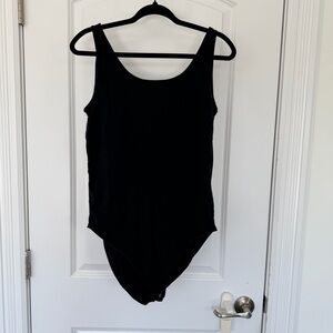 GAP Classic Black Bodysuit XL, perfect for any outfit